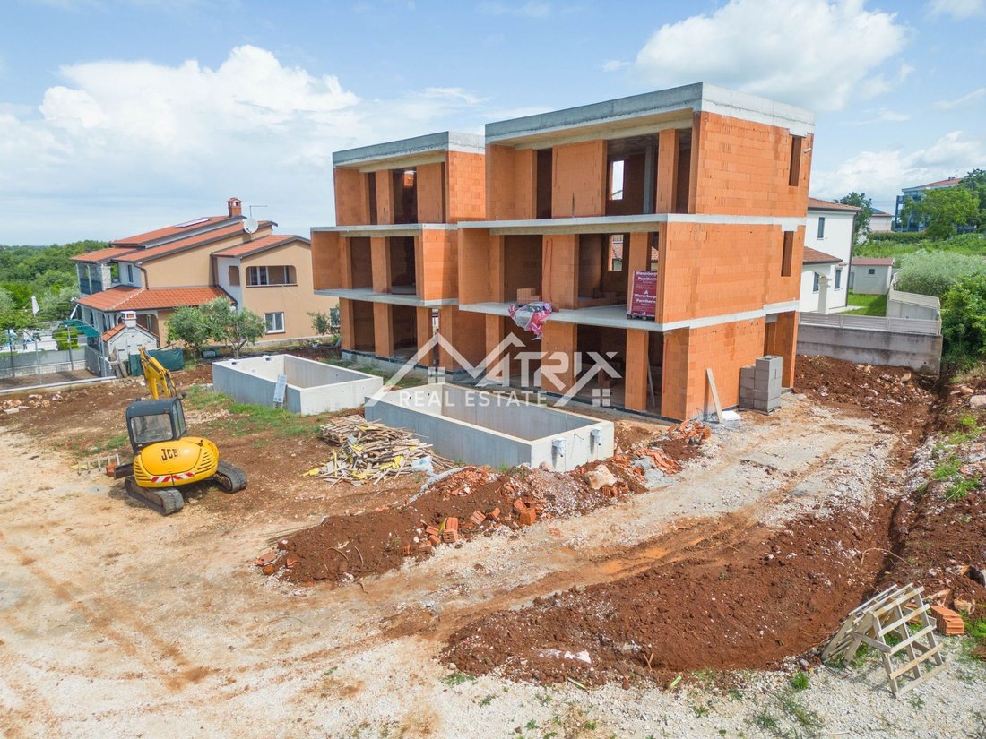 House in Porec, Istria County, Croatia 4 - 15865803