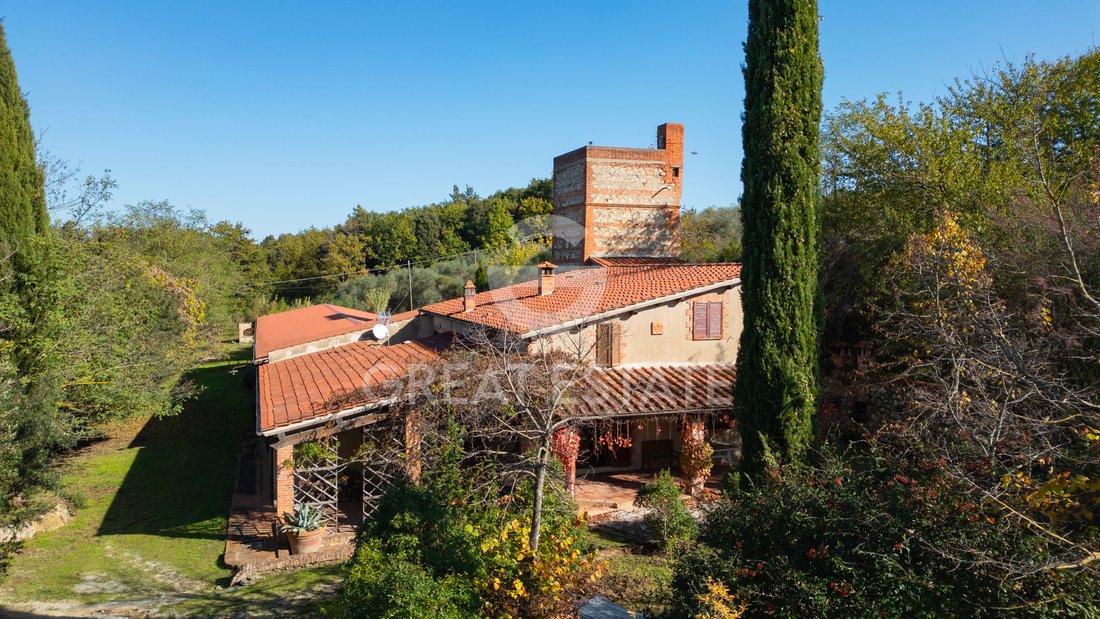 Estate in Rapolano Terme, Tuscany, Italy 1 - 15864721