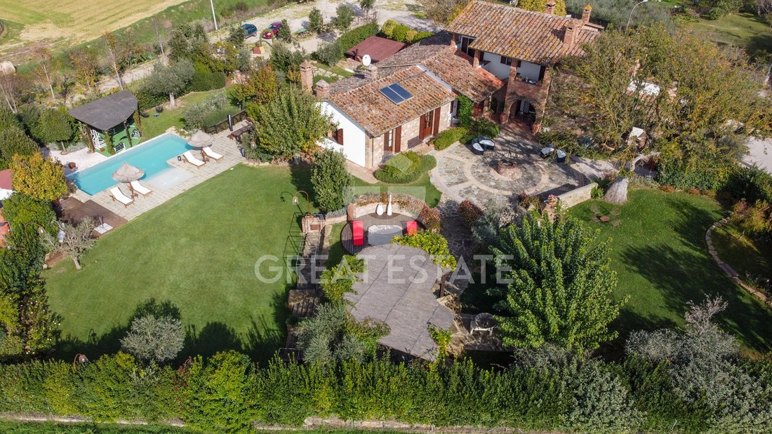 Estate in Città della Pieve, Umbria, Italy 1 - 15864893