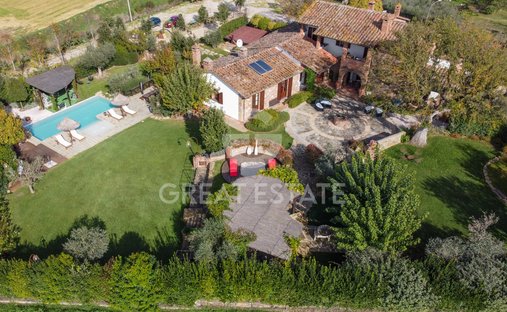 Estate in Città della Pieve, Umbria, Italy 1