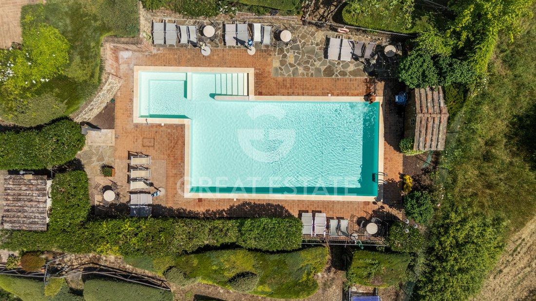 Estate in Paciano, Umbria, Italy 4 - 15351739