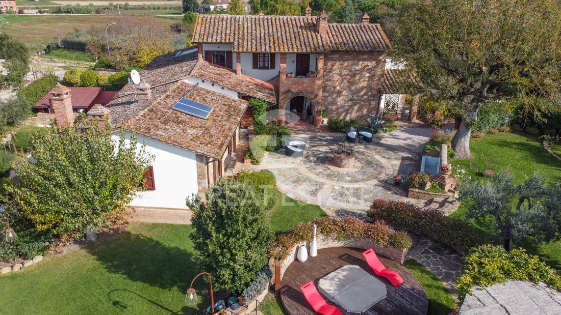 Estate in Città della Pieve, Umbria, Italy 3 - 15864893