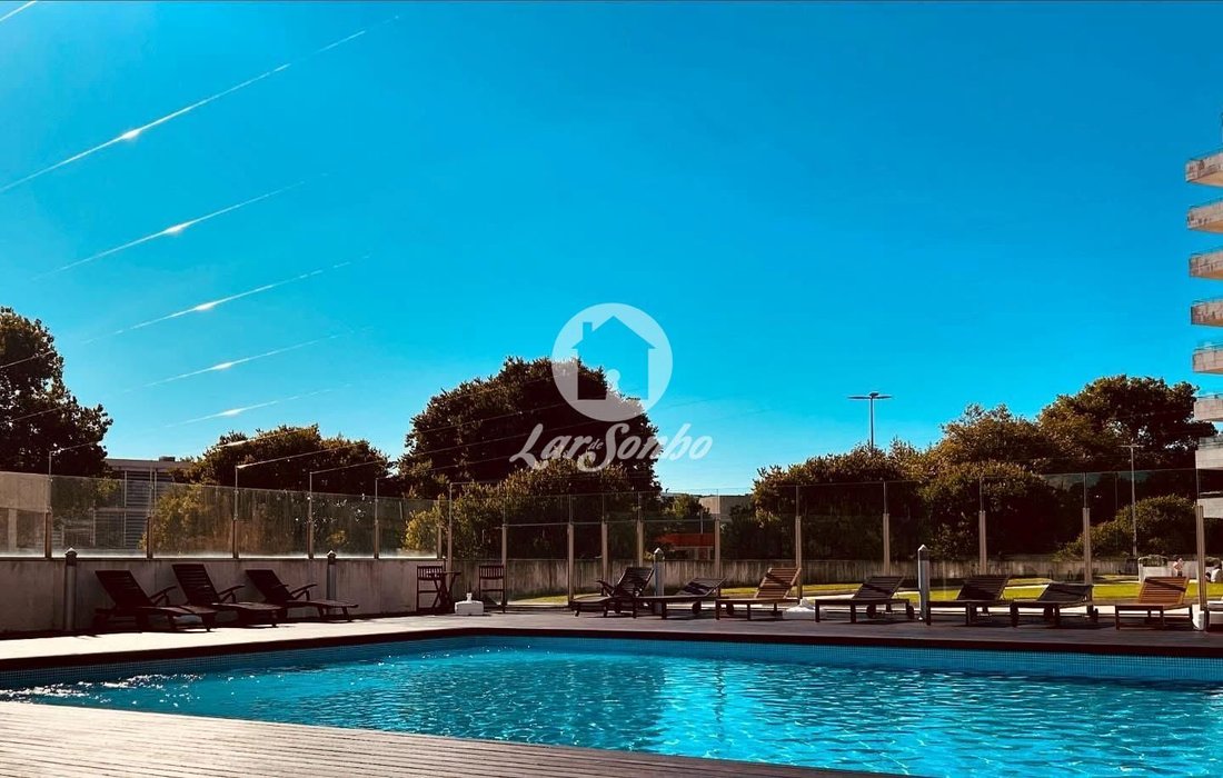 Apartment in Aldoar, Foz do Douro e Nevogilde, Porto District, Portugal 1 - 15866161