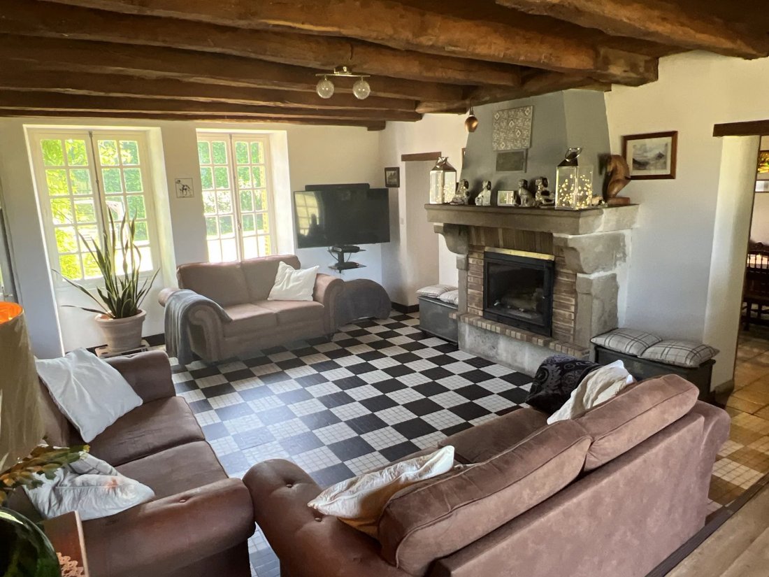 Farm Ranch in Bellac, Nouvelle-Aquitaine, France 3 - 15864693