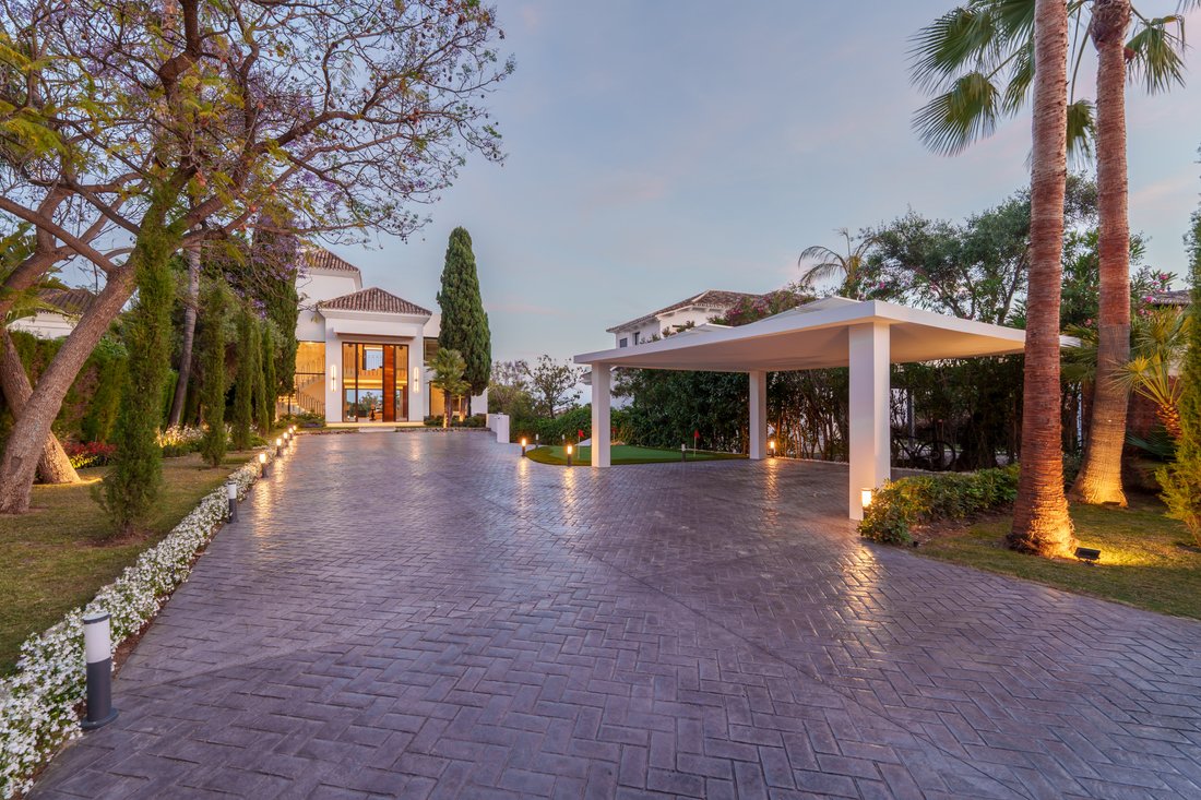 Villa in Puerto Banus, Marbella, Spain 3 - 15863324