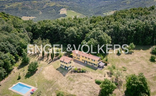 Villa in Vergato, Emilia-Romagna, Italy 1