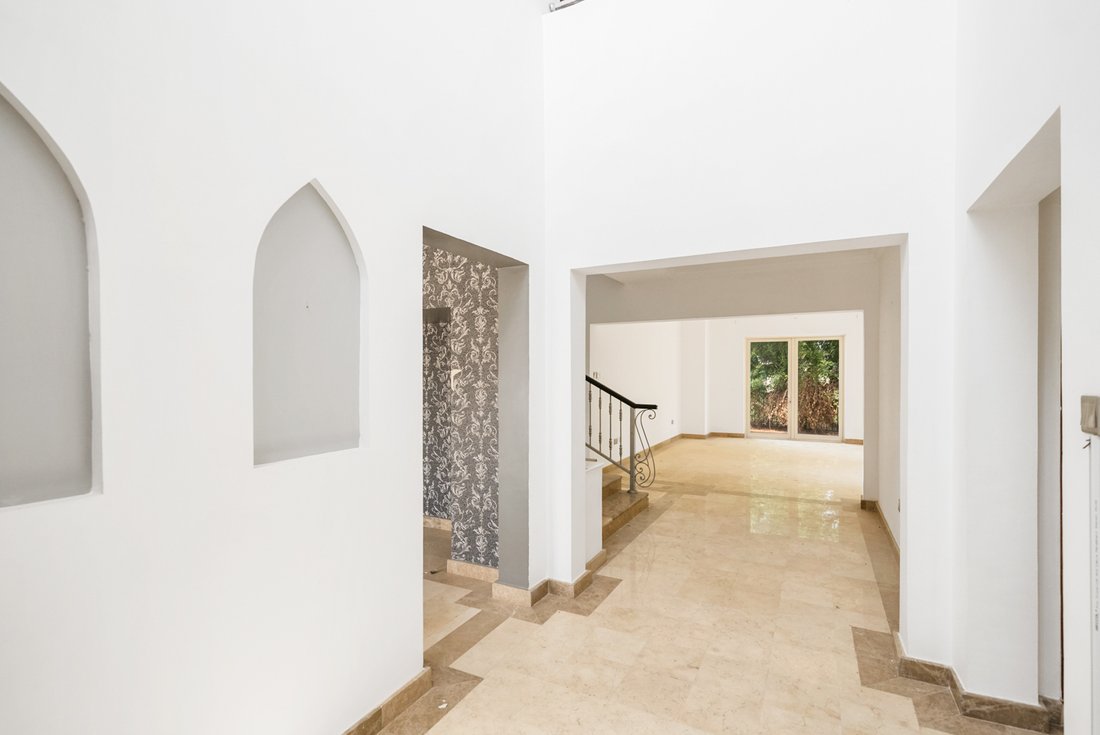 Villa in Jumeirah Islands / Juzur Jumeirah, Dubai, United Arab Emirates 5 - 15866507
