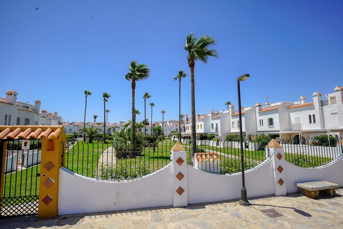 Townhouse in Casares, Andalusia, Spain 1 - 15866516