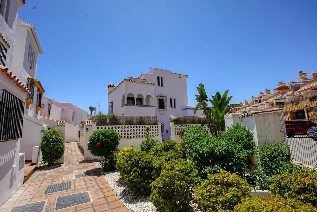 Townhouse in Casares, Andalusia, Spain 3 - 15866516
