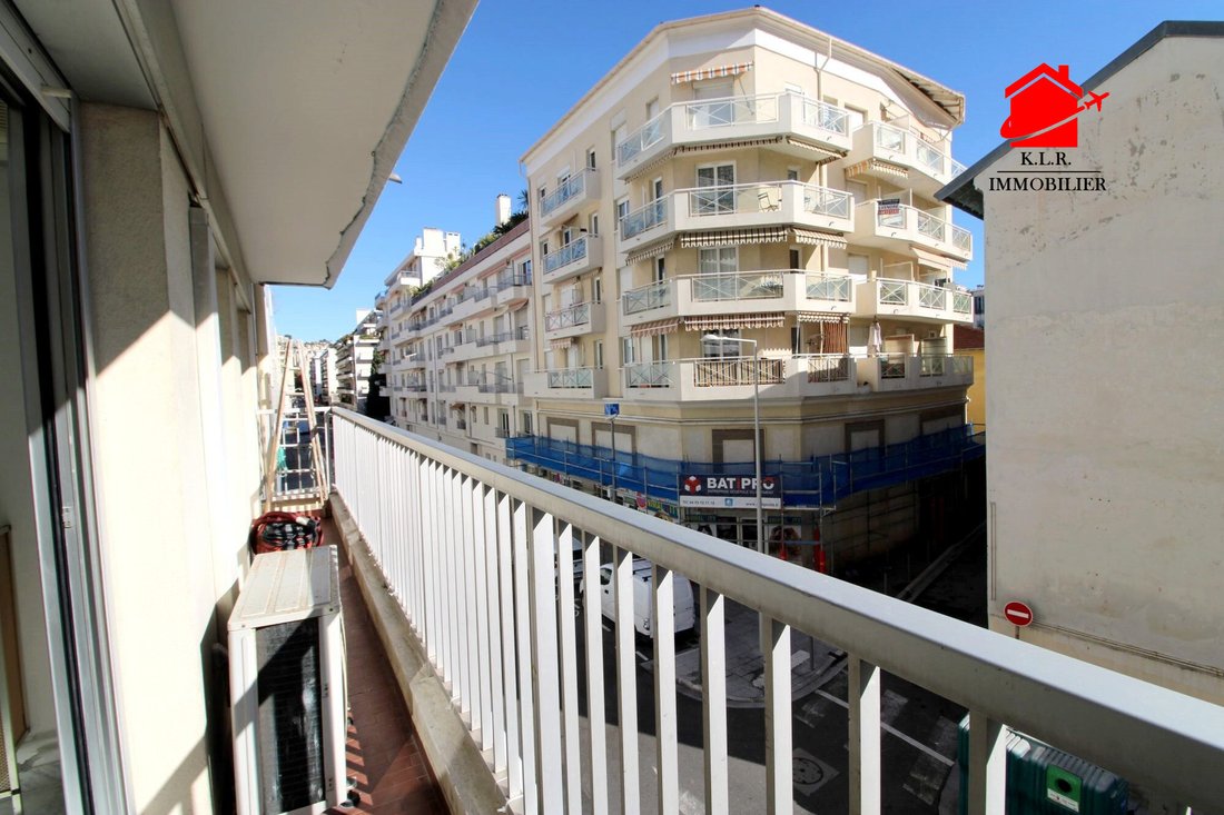 Wohnung in Nizza, Provence-Alpes-Côte d'Azur, Frankreich 2 - 15868115