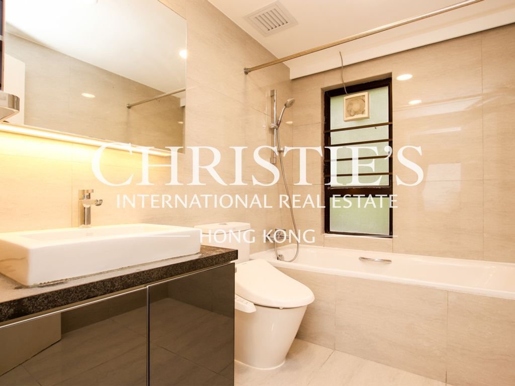Apartment in Hong Kong, Hong Kong 5 - 15866970