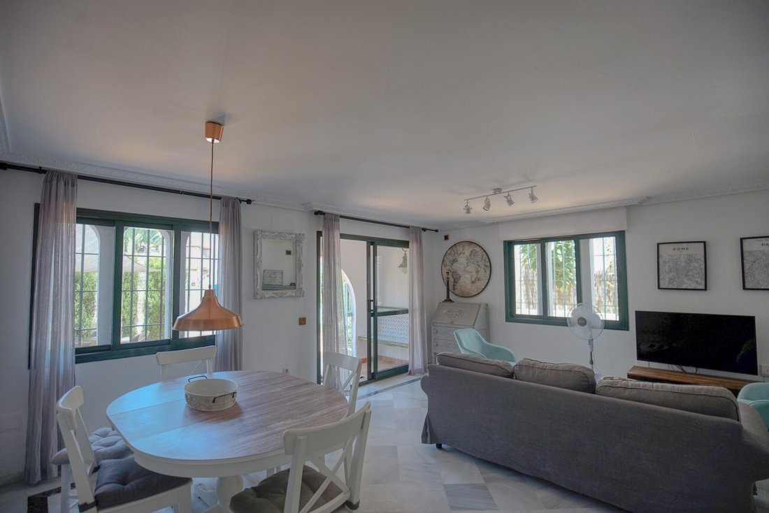 Townhouse in Casares, Andalusia, Spain 4 - 15866516