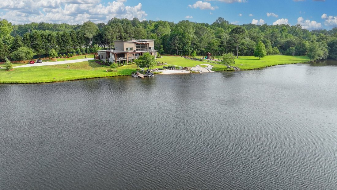 Estate in Auburn, Georgia, United States 1 - 15868367