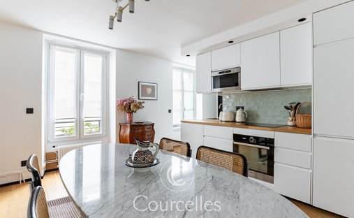 Apartment in Provence Opéra, Paris 9e Arrondissement, Paris 1