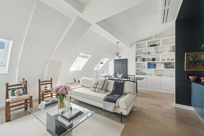 Apartment in Palais Royal, Paris 1er Arrondissement, Paris 3 - 15868734