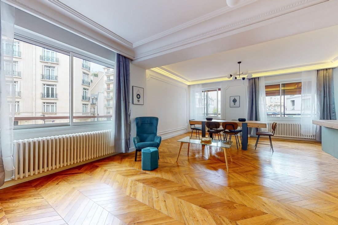 Apartment in Pereire-Malesherbes, Paris 17e Arrondissement, Paris 1 - 15870549