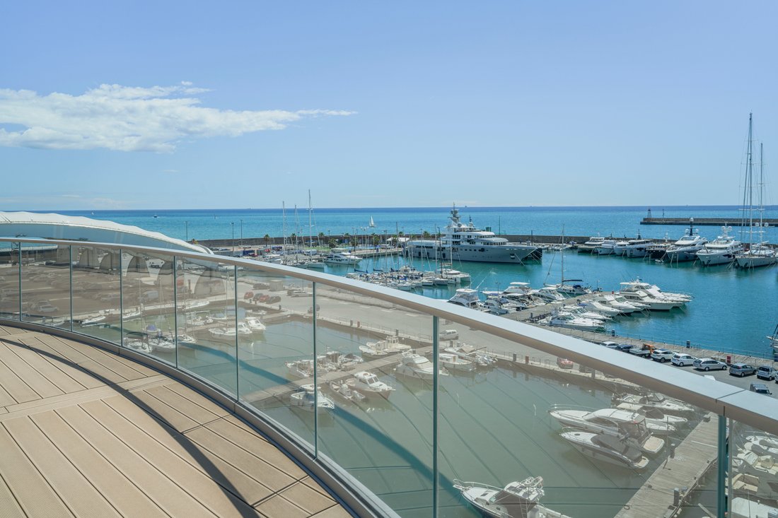 Penthouse in Carignano, Genoa, Italy 3 - 15868336