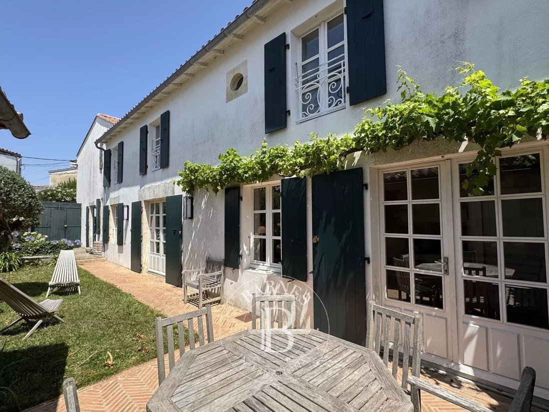 House in La Couarde-sur-Mer, Nouvelle-Aquitaine, France 1 - 15870745