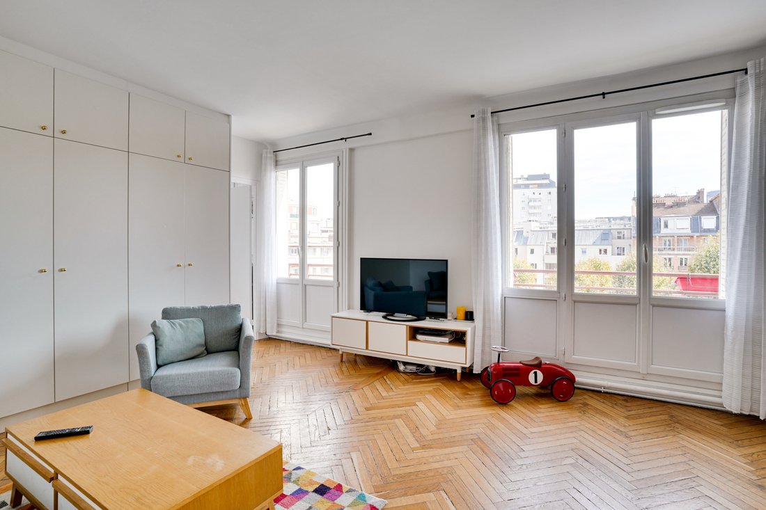 Apartment in Palais Royal, Paris 1er Arrondissement, Paris 2 - 15869920