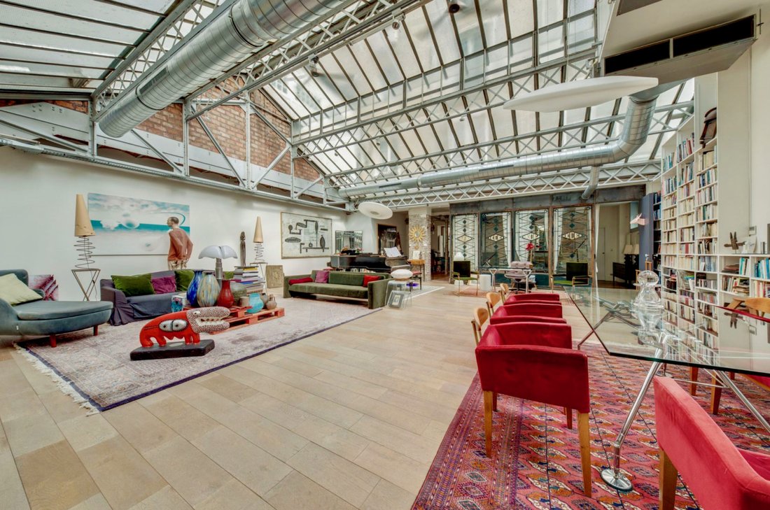 Apartment in Palais Royal, Paris 1er Arrondissement, Paris 3 - 15868636