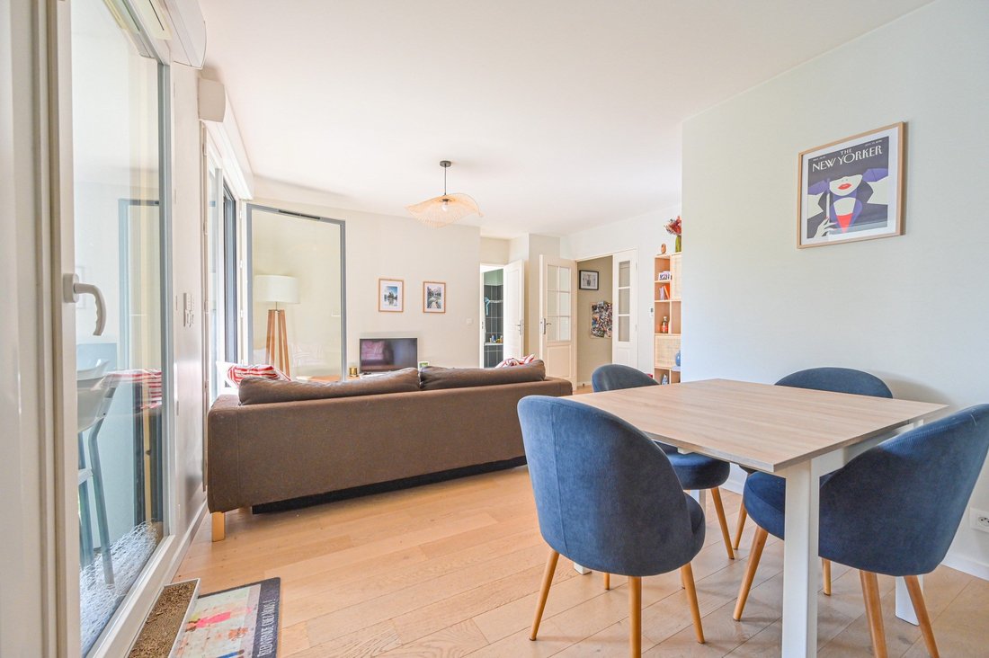 Apartment in Hôtel de Ville, Courbevoie, France 5 - 15869683
