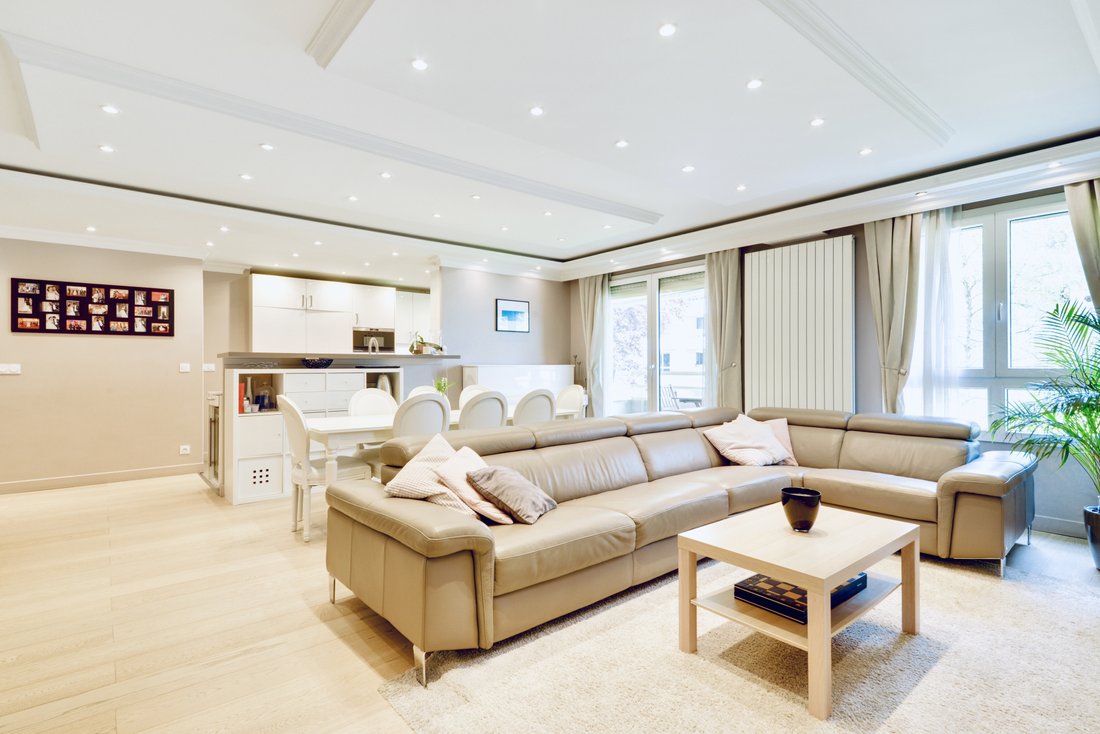 Apartment in Hôtel de Ville-Planchette, Levallois-Perret, France 2 - 15869949