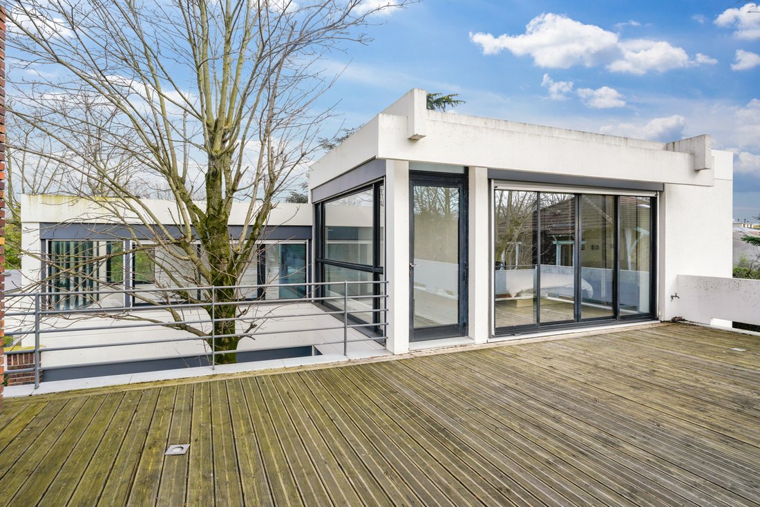 Villa in Ledru Rollin, Le Perreux-sur-Marne, France 2 - 15870532