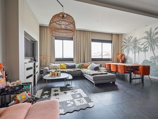 Apartment in Hôtel de Ville-Planchette, Levallois-Perret, France 3 - 15869712