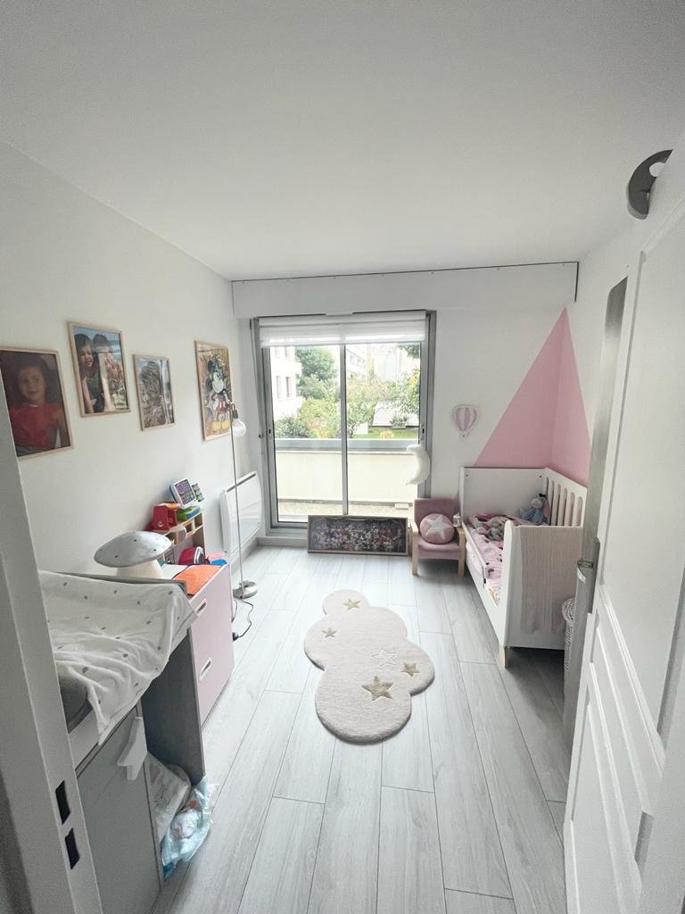 Apartment in Hôtel de Ville-Planchette, Levallois-Perret, France 5 - 15869954