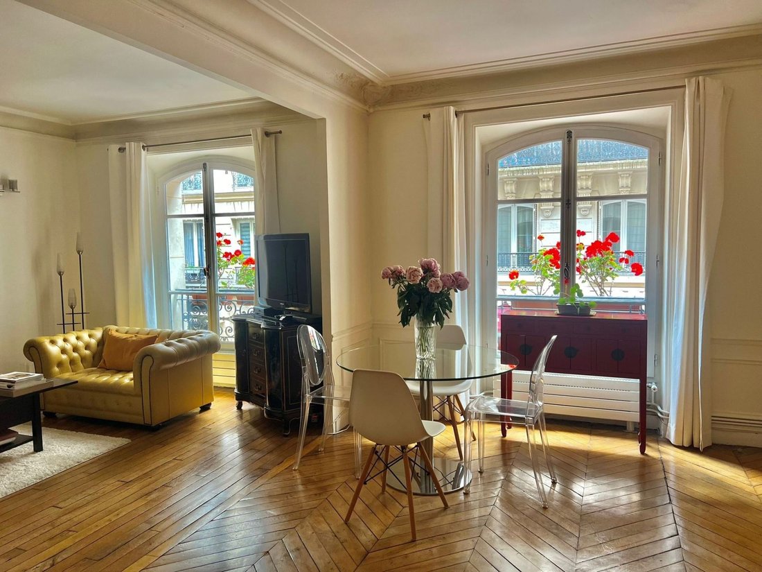 Apartment in Bois de Boulogne, Paris 16e Arrondissement, Paris 1 - 15869511