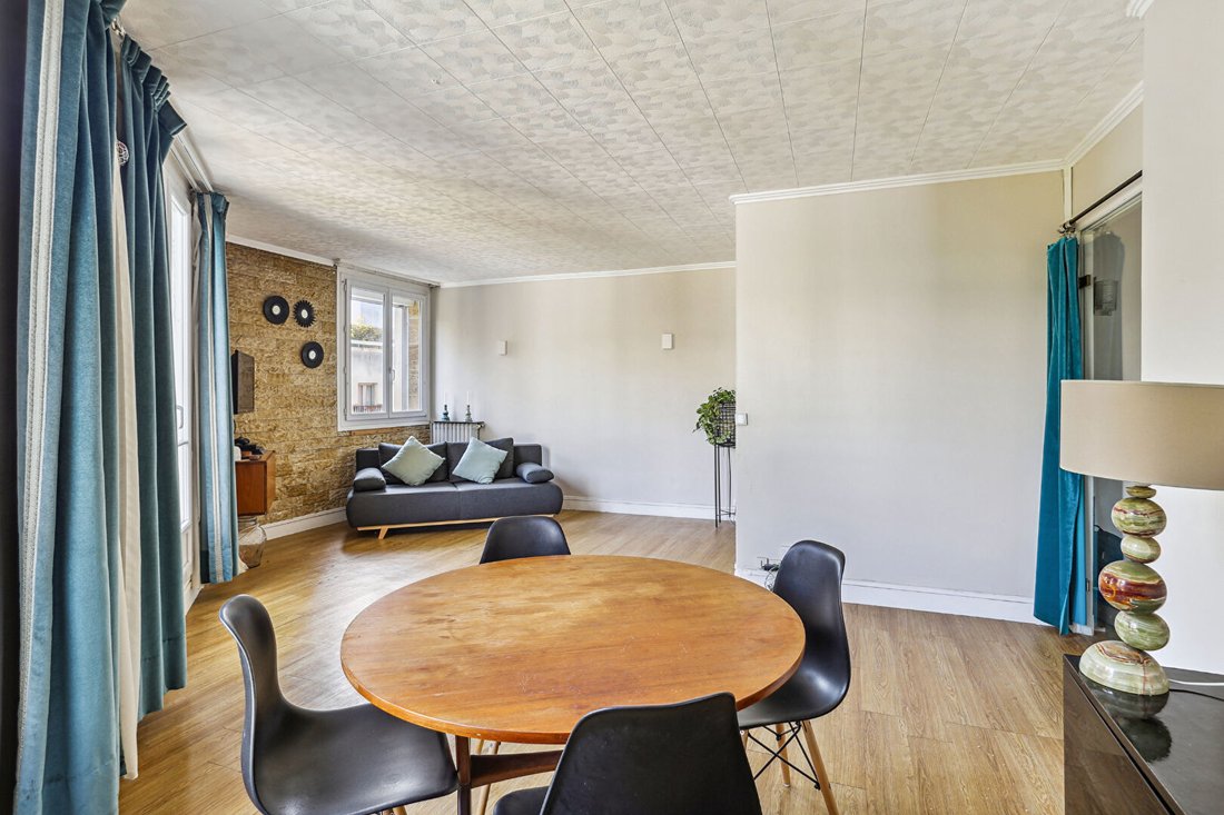 Apartment in Grange Aux Belles-Terrage, Paris 10e Arrondissement, Paris 5 - 15869489