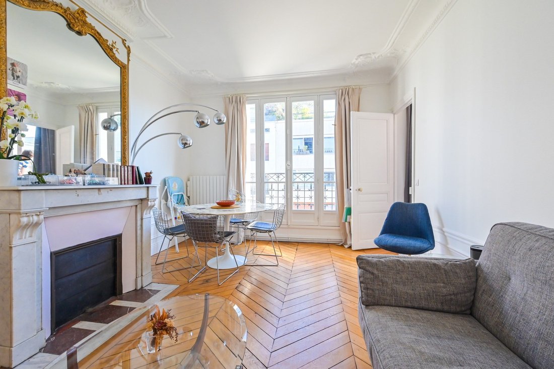 Apartment in Enfants Rouges, Paris 3e Arrondissement, Paris 1 - 15869723