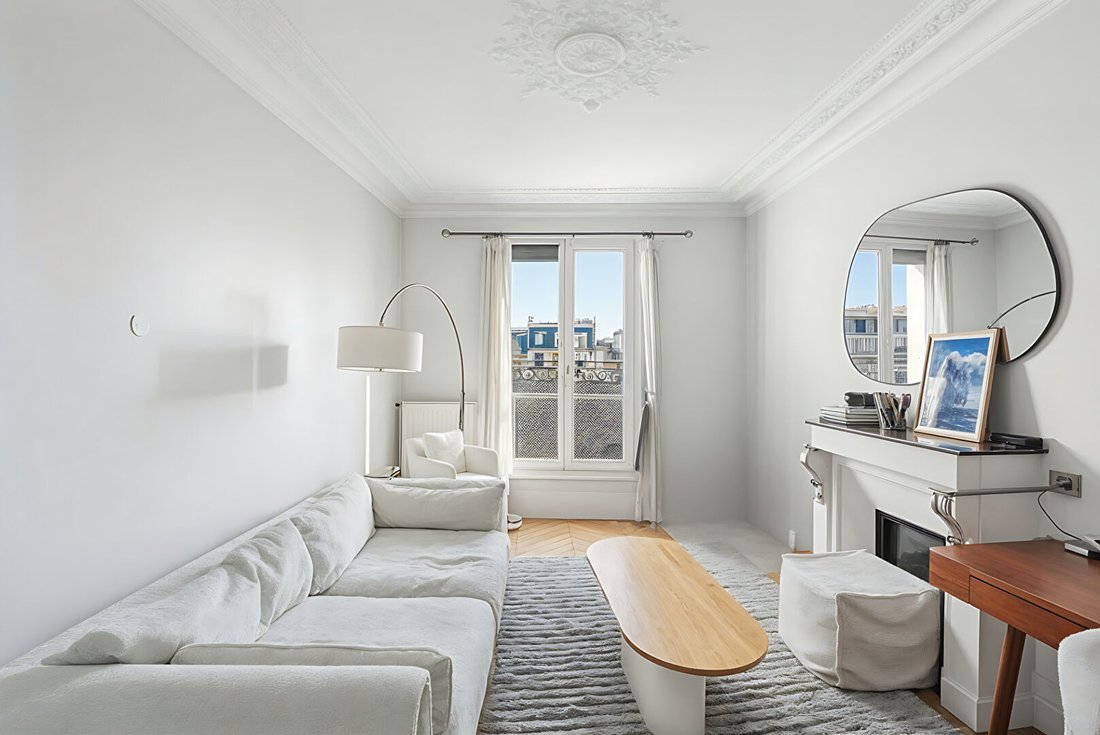 Apartment in Grange Aux Belles-Terrage, Paris 10e Arrondissement, Paris 2 - 15869452