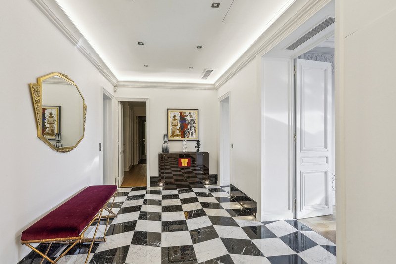 Apartment in Palais Royal, Paris 1er Arrondissement, Paris 4 - 15869004