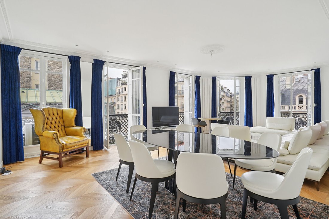 Apartment in Bois de Boulogne, Paris 16e Arrondissement, Paris 1 - 15869232