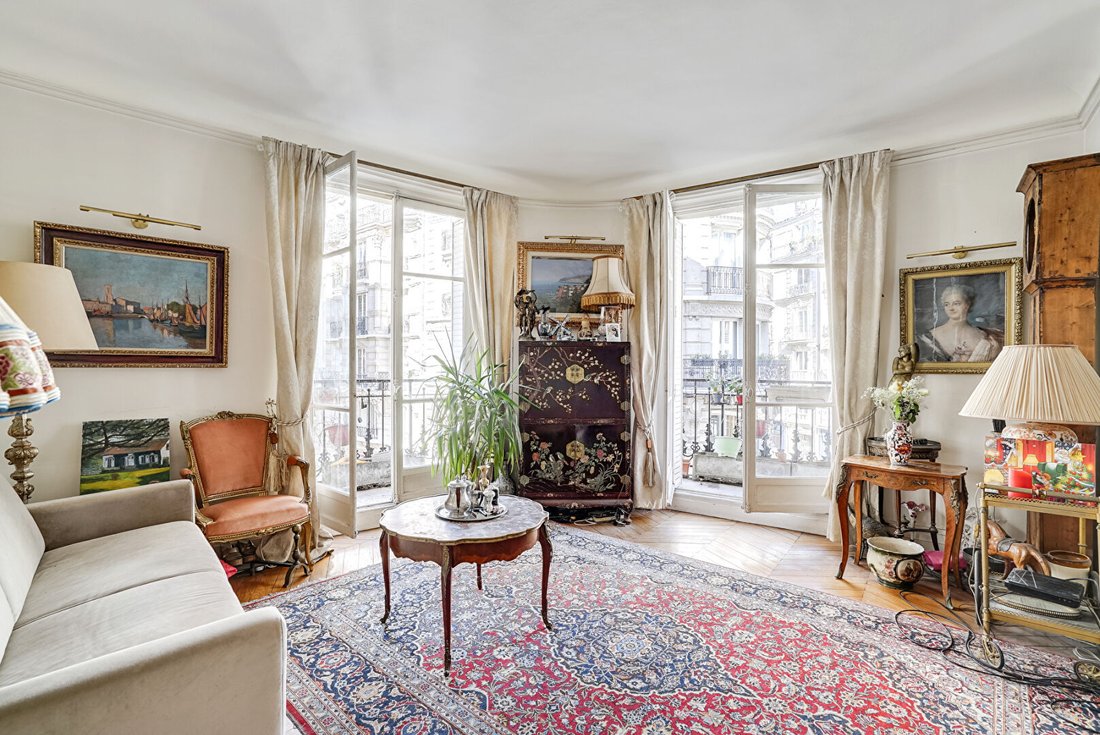 Apartment in Grange Aux Belles-Terrage, Paris 10e Arrondissement, Paris 2 - 15869150