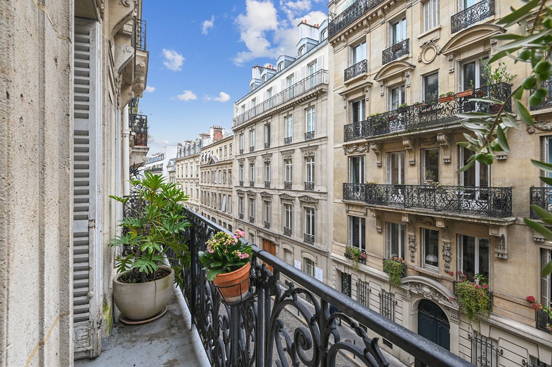 Apartment in Grange Aux Belles-Terrage, Paris 10e Arrondissement, Paris 5 - 15868972