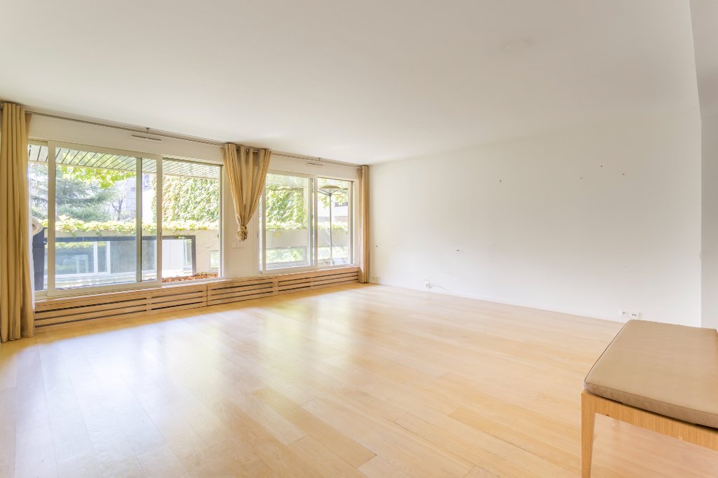 Apartment in Invalides, Paris 7e Arrondissement, Paris 3 - 15868980