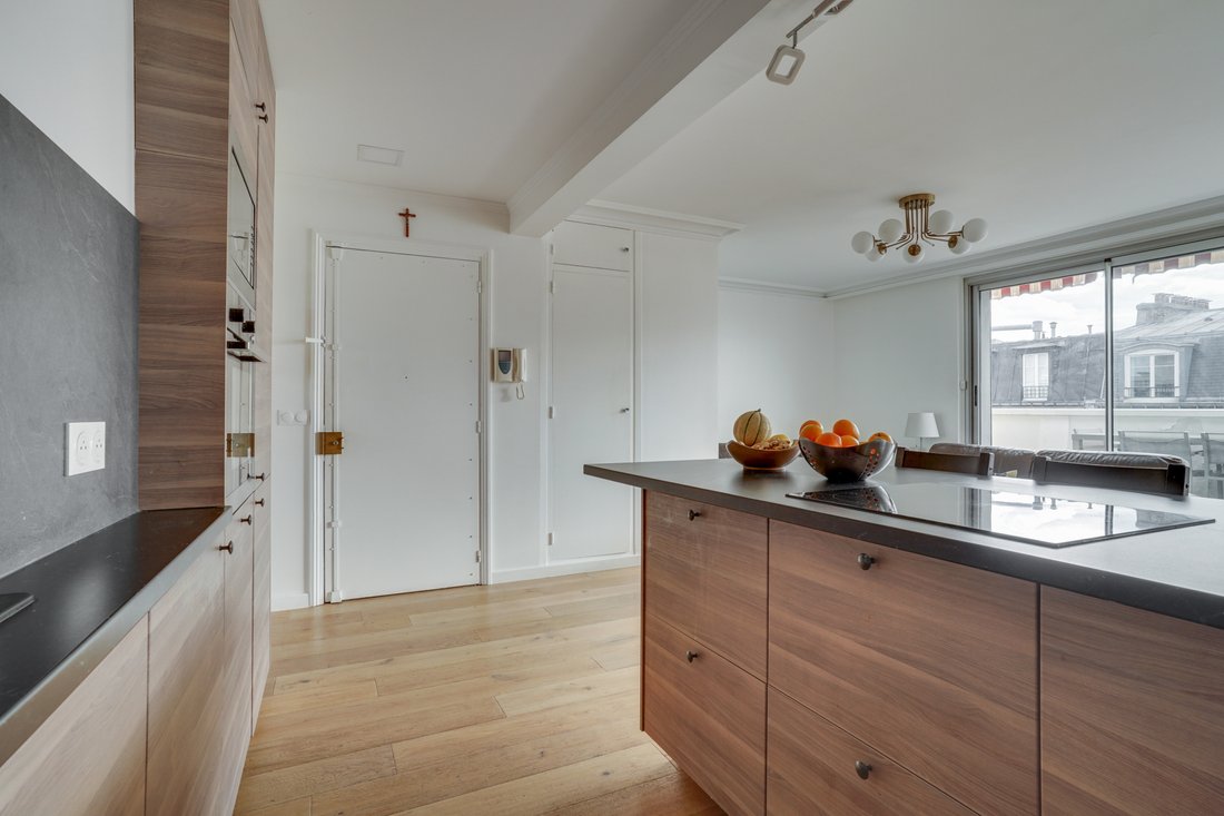 Apartment in Hôtel de Ville-Planchette, Levallois-Perret, France 1 - 15870455
