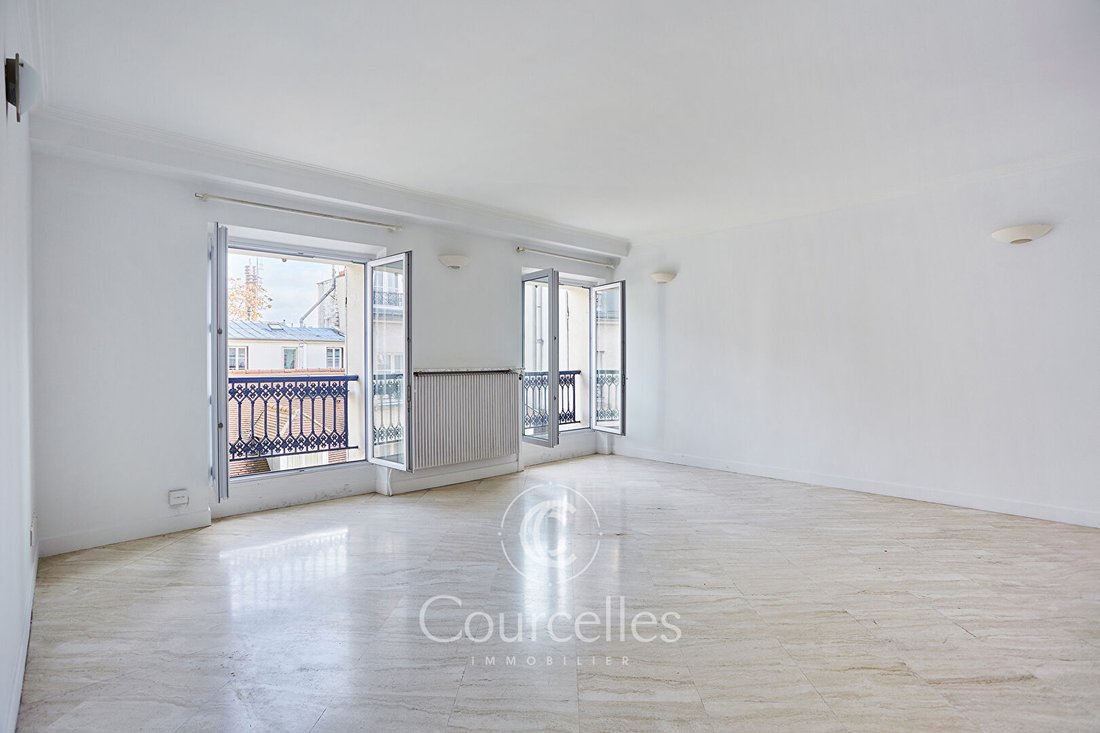 Apartment in Clignancourt-Jules Joffrin, Paris 18e Arrondissement, Paris 5 - 15869068