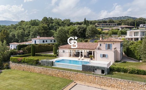 House in Châteauneuf-Grasse, Provence-Alpes-Côte d'Azur, France 1