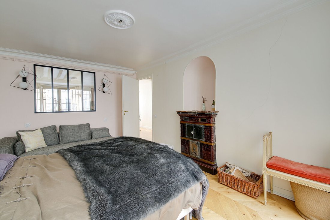 Apartment in Grange Aux Belles-Terrage, Paris 10e Arrondissement, Paris 5 - 15869196