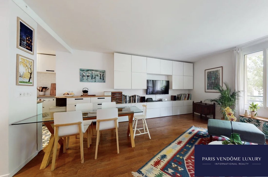 Apartment in Palais Royal, Paris 1er Arrondissement, Paris 3 - 15869937