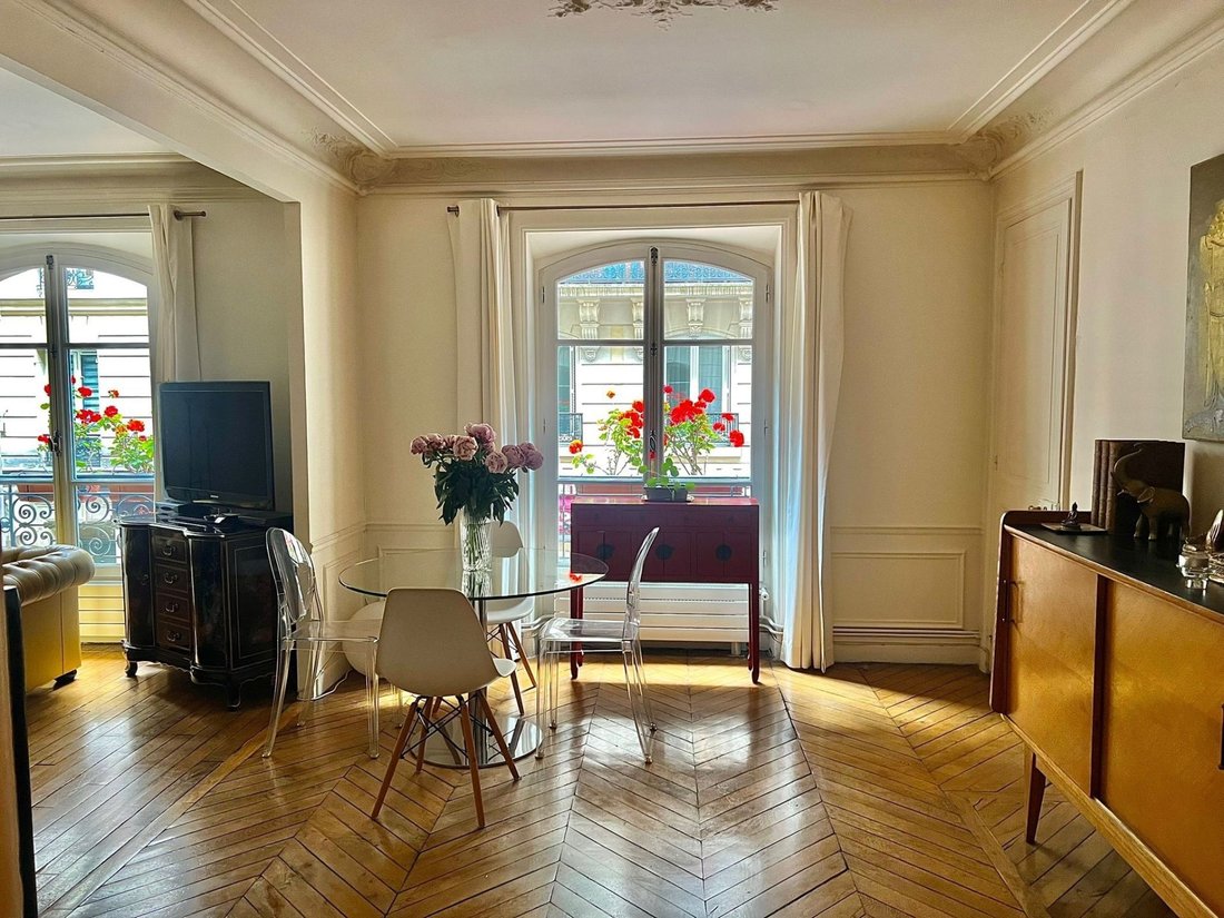 Apartment in Bois de Boulogne, Paris 16e Arrondissement, Paris 4 - 15869511