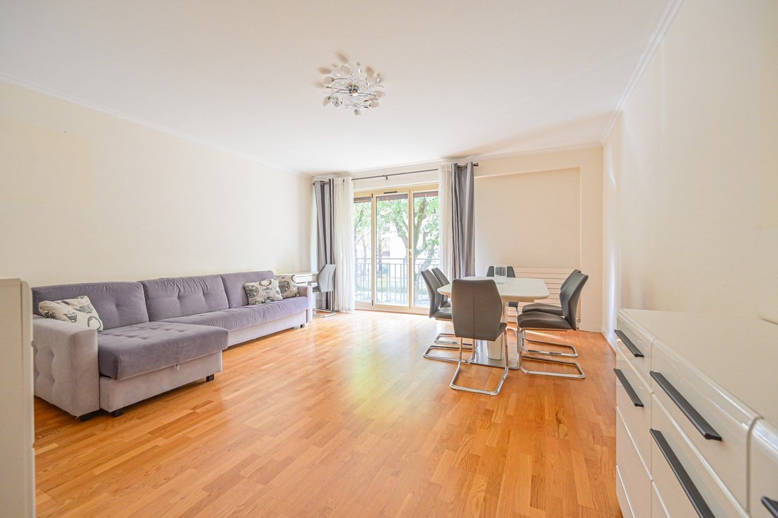 Apartment in La Plaine des Sablons, Neuilly-sur-Seine, France 2 - 15869745