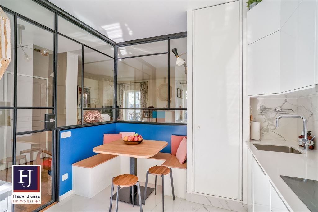 Apartment in Saint Gervais, Paris 4e Arrondissement, Paris 4 - 15868991