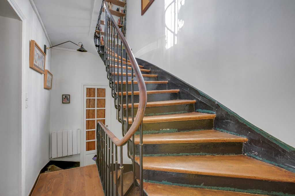 Apartment in Grange Aux Belles-Terrage, Paris 10e Arrondissement, Paris 2 - 15869372