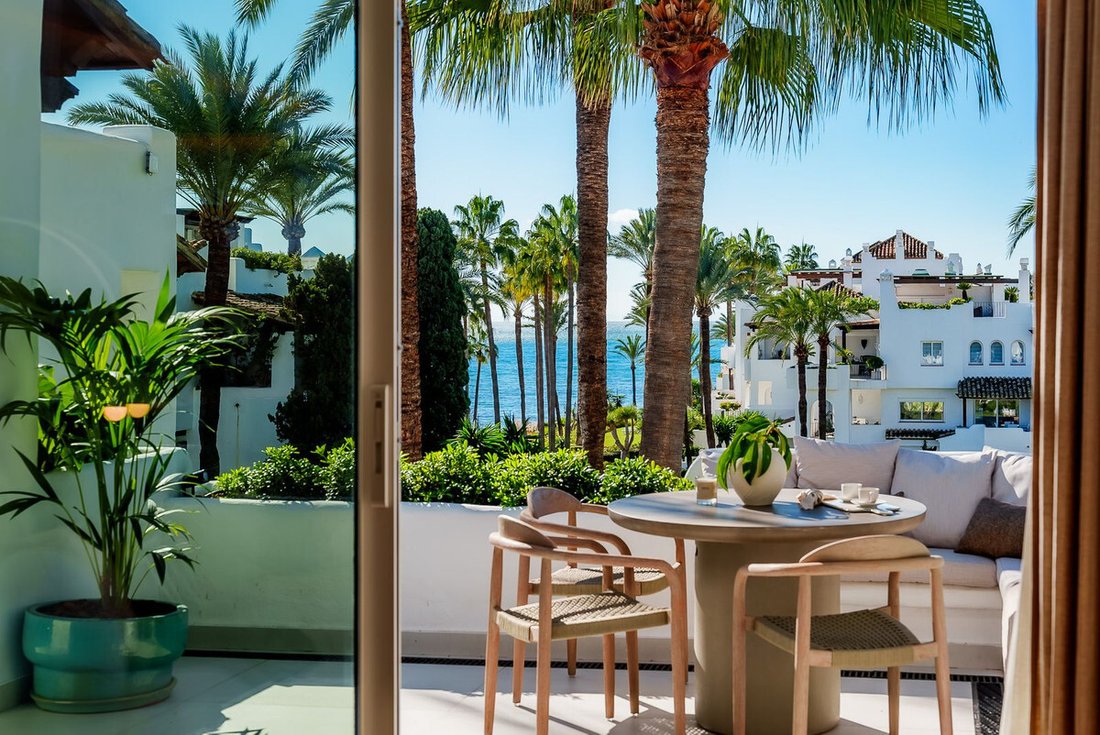 Apartment in Estepona, Andalusia, Spain 3 - 15868417
