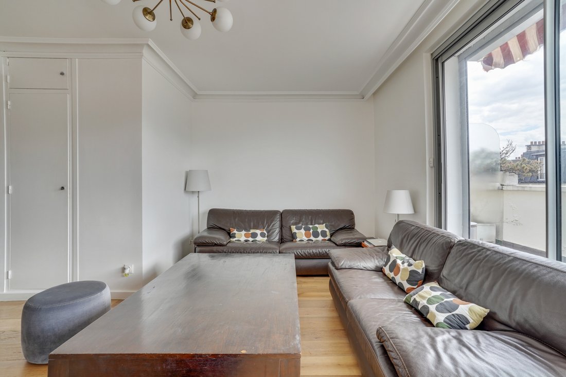 Apartment in Hôtel de Ville-Planchette, Levallois-Perret, France 3 - 15870455
