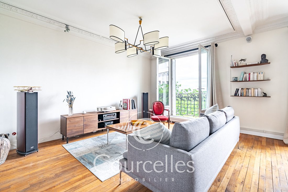 Apartment in Clignancourt-Jules Joffrin, Paris 18e Arrondissement, Paris 4 - 15869879